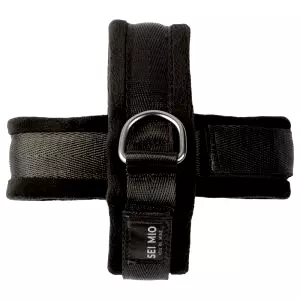 Krížové putá (čierne)