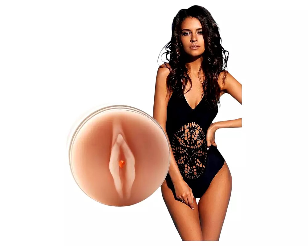 Dievča odvedľa Bella - realistický vaginálny masturbátor (prírodný) Dievča odvedľa Bella - realistický vaginálny masturbátor (prírodný)