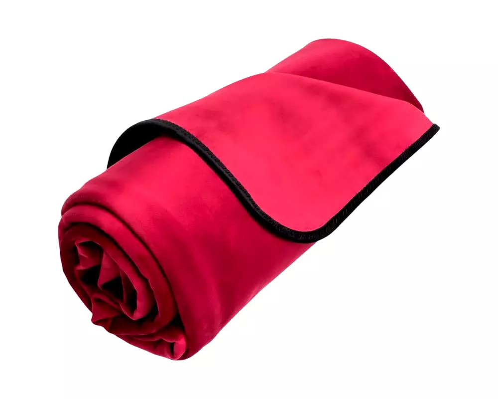 Fascinator Throw - mikrosatén sex pléd (červený) Fascinator Throw - mikrosatén sex pléd (červený)